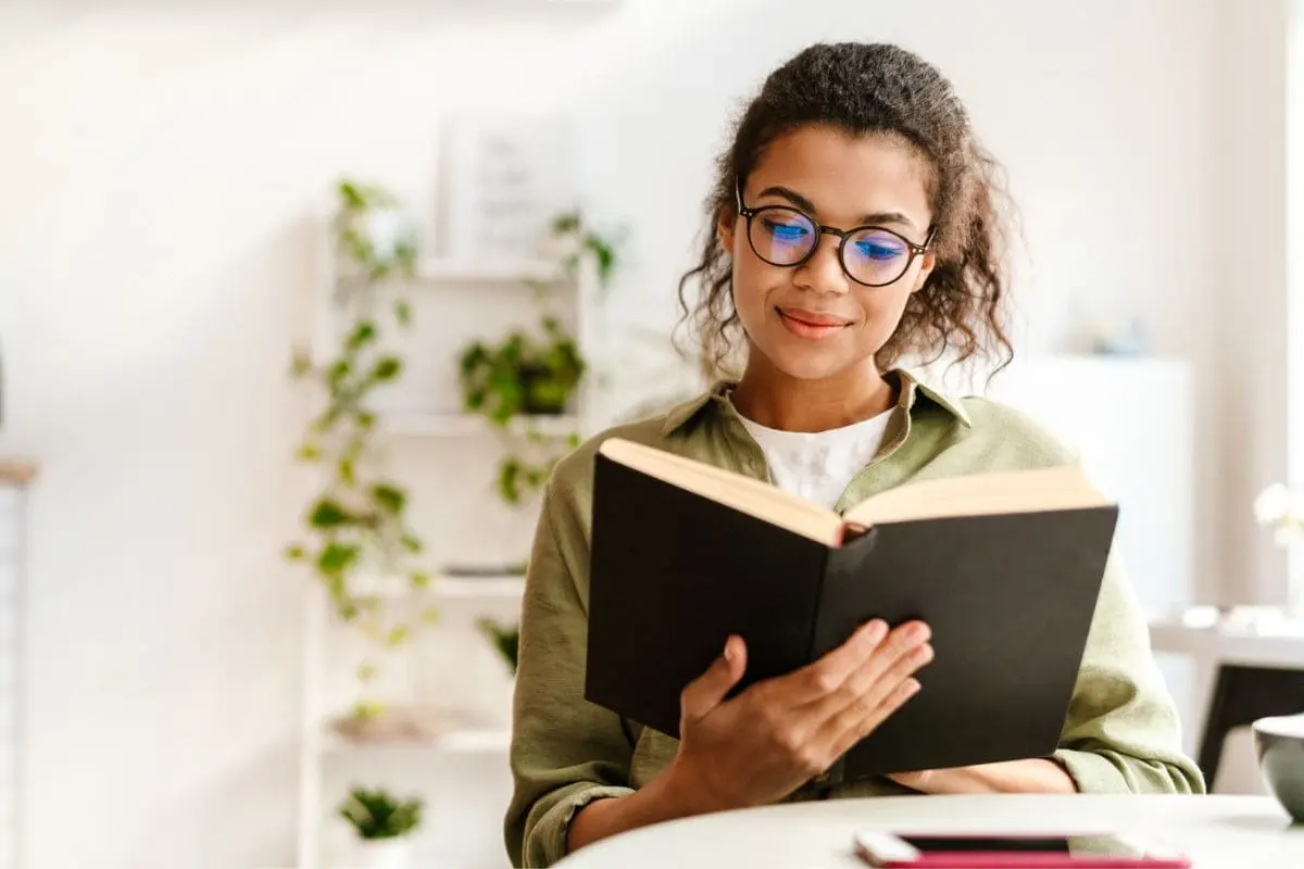 کتاب‌های مربوط به کارآفرینی و خوانندگان حرفه‌ای