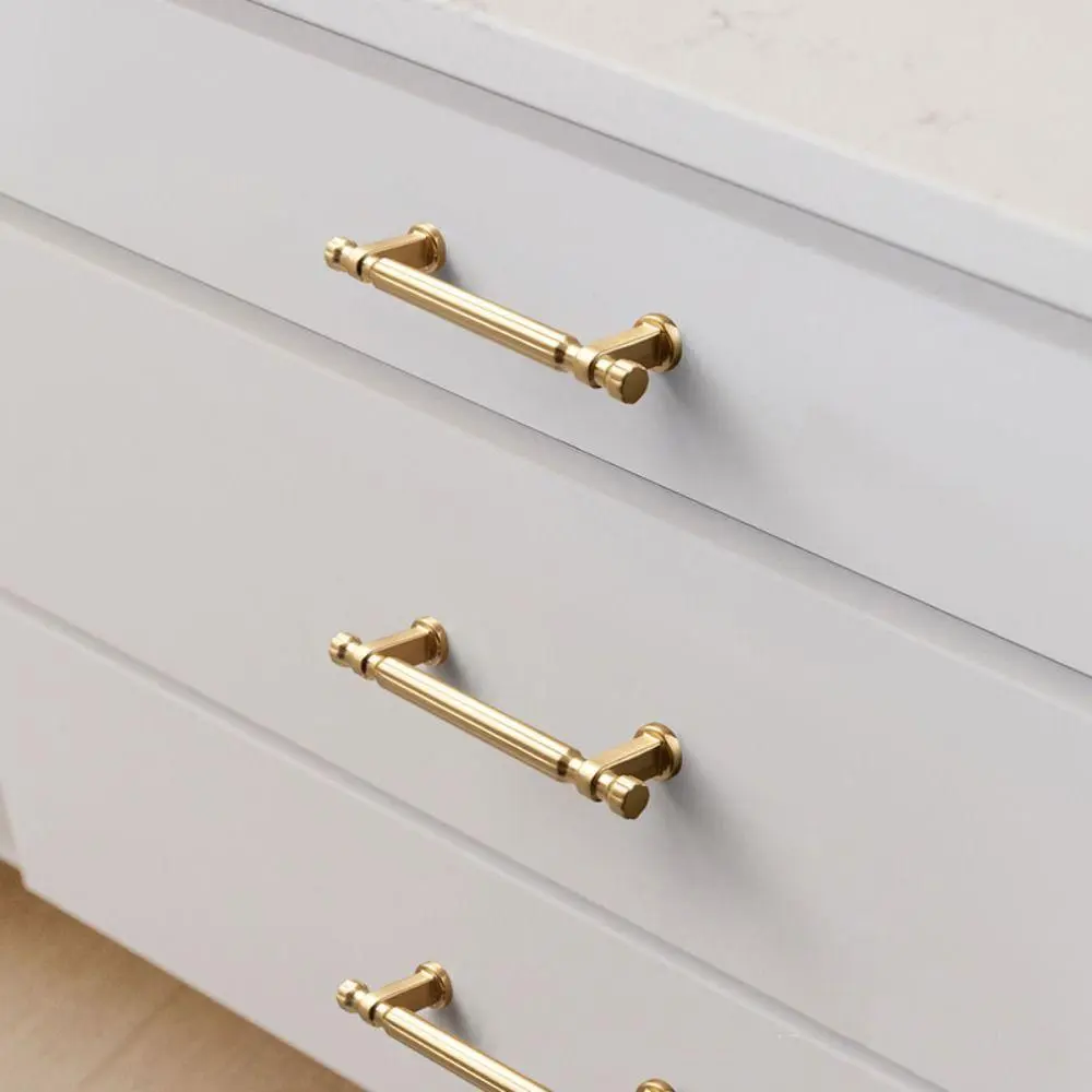 چیکار کنیم دستگیره کابینت‌ها را تغییر دهیم؟