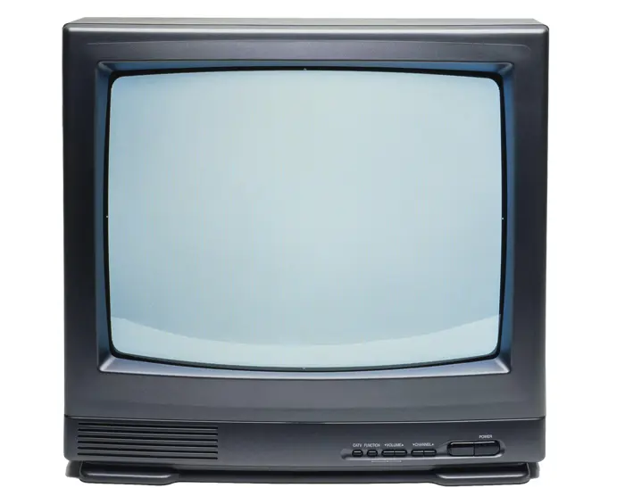 پذیرایی با نورپردازی مناسب و تلویزیون در جای مناسب