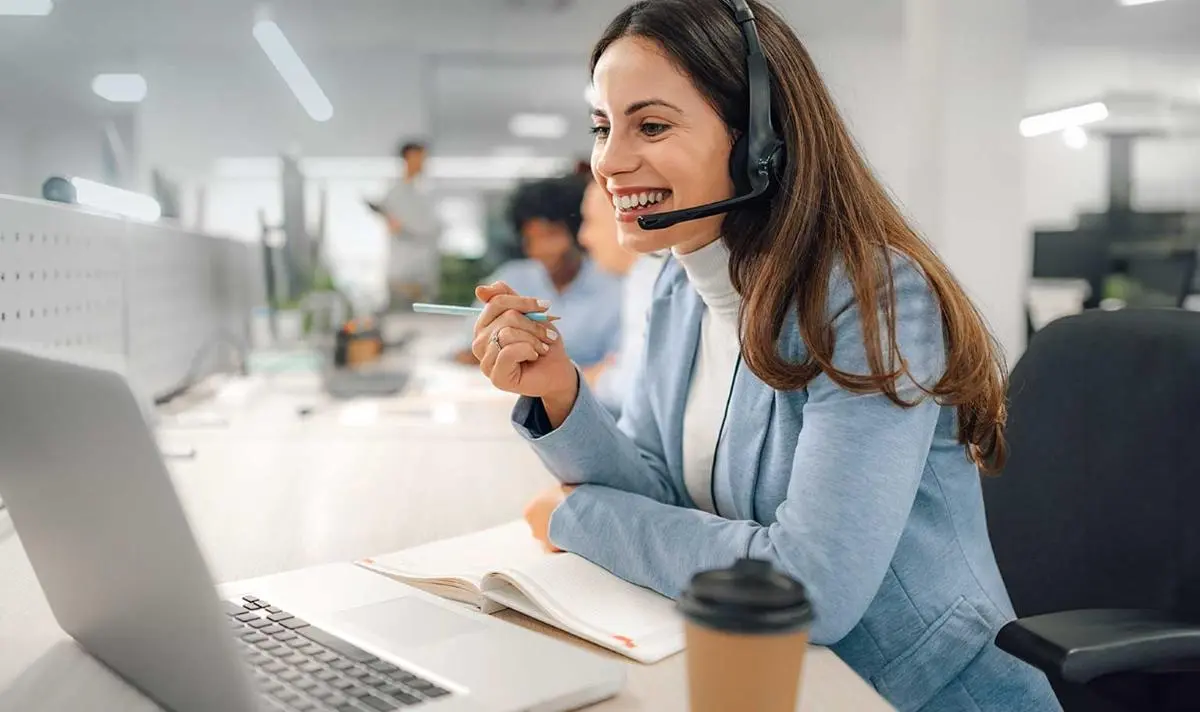 چیکار کنیم پاسخ پشتیبانی با لحن برند هماهنگ باشد؟