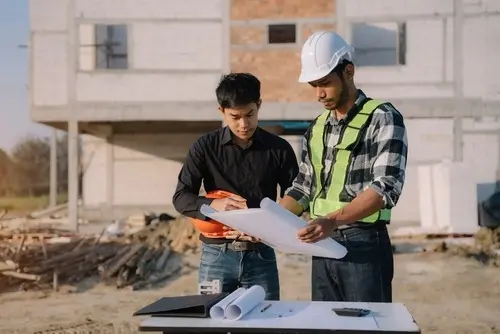 چیکار کنیم پیمانکار ساختمان را ارزیابی کنیم؟