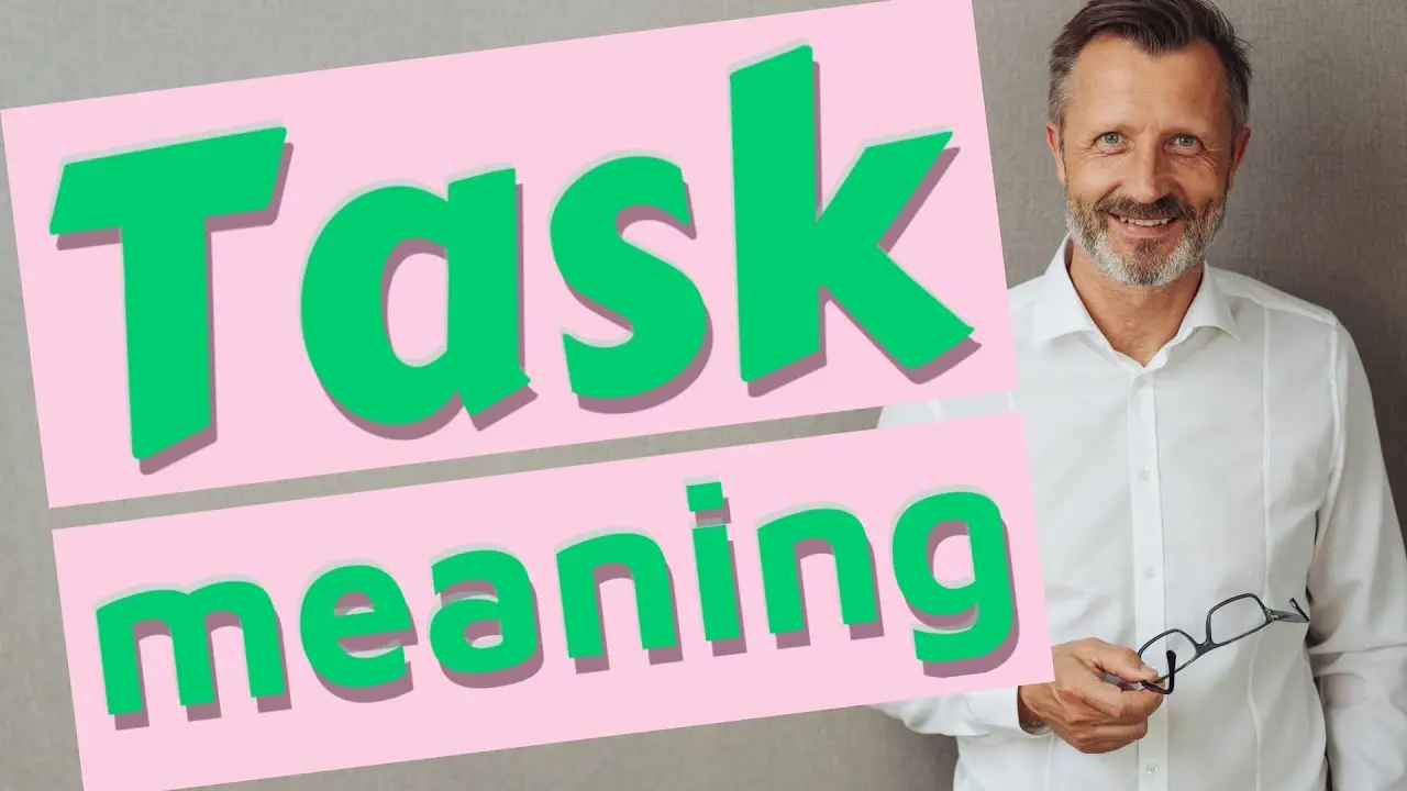 یک تیم در حال بررسی وظایف و برنامه‌ریزی