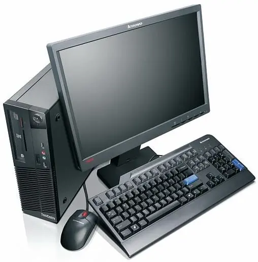 کامپیوتر رومیزی در محیط کار با امکانات مختلف