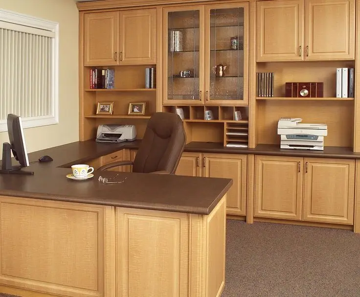انتخاب بین صفحه کابینت سنگی بهتر است یا کورین؟ مقایسه کاربرد و دوام؛ چه تفاوتی دارند؟
