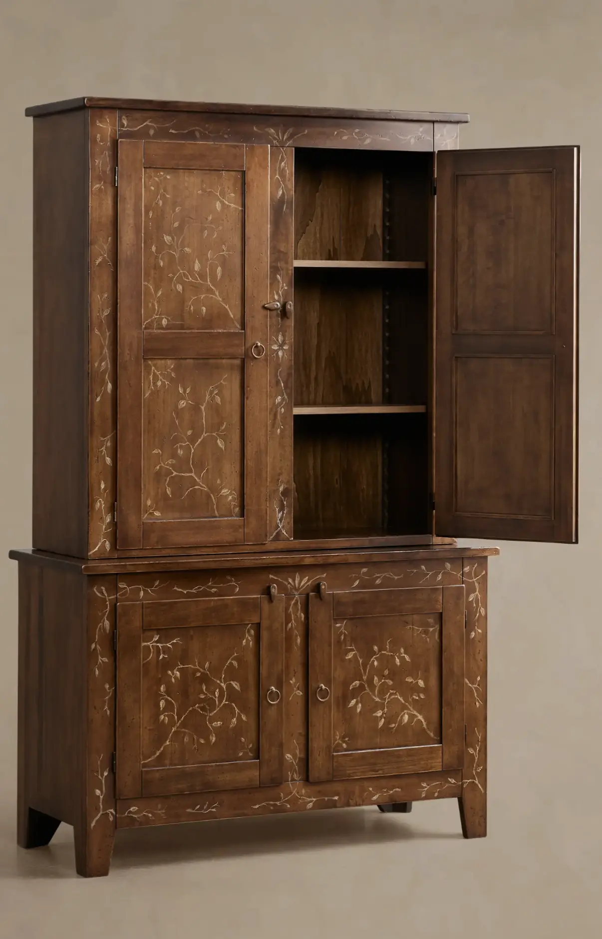 کابینت چوبی چیست و چرا همچنان یکی از انتخاب‌های لوکس محسوب می‌شود؛ بررسی نکات و جزئیات مهم