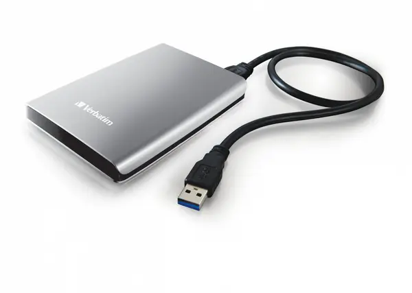 نحوه اتصال هارد اکسترنال به لپ‌تاپ با کابل USB-C
