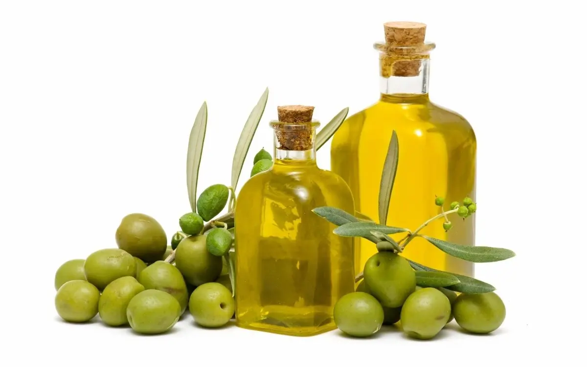 استفاده از آبغوره در تهیه شیرینی‌های سنتی و غذاهای ایرانی