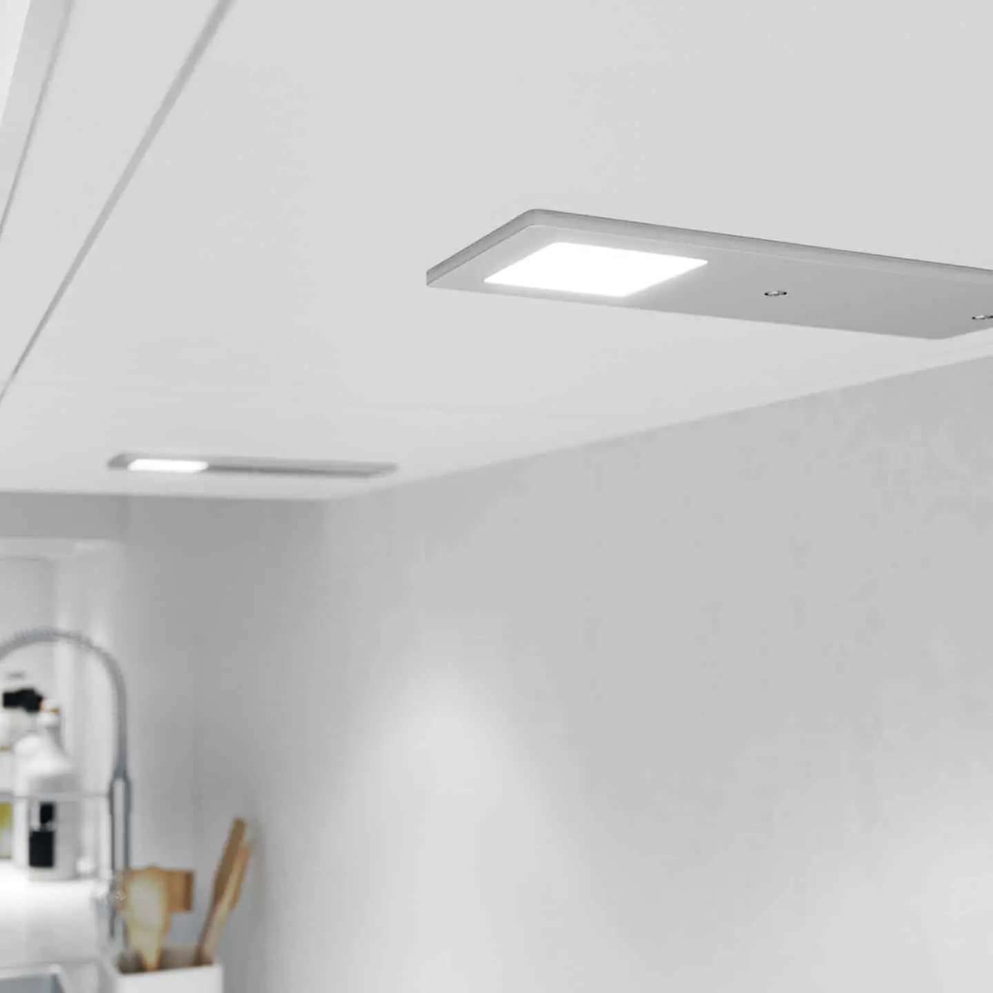 چراغ‌های کابینت با طراحی مدرن و نورپردازی مناسب