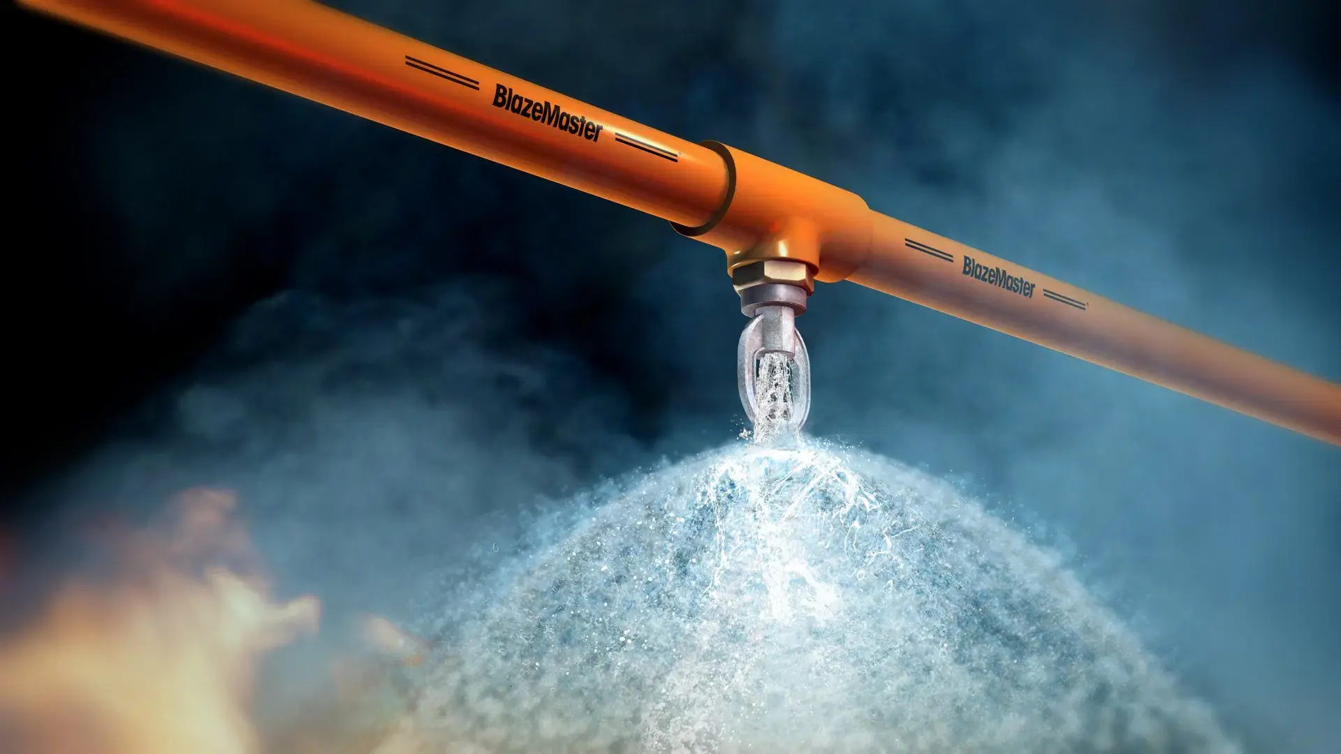 لوله‌کشی و sprinkler سیستم اطفای حریق اتوماتیک در یک ساختمان صنعتی
