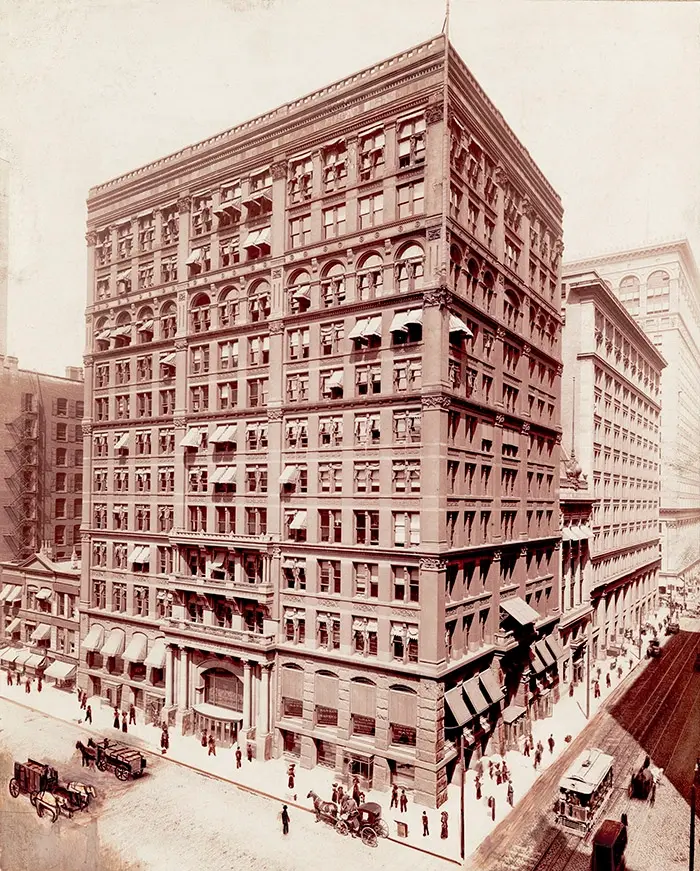 نمونه‌ای از بیمه‌نامه ساختمان برای مالک و سازنده