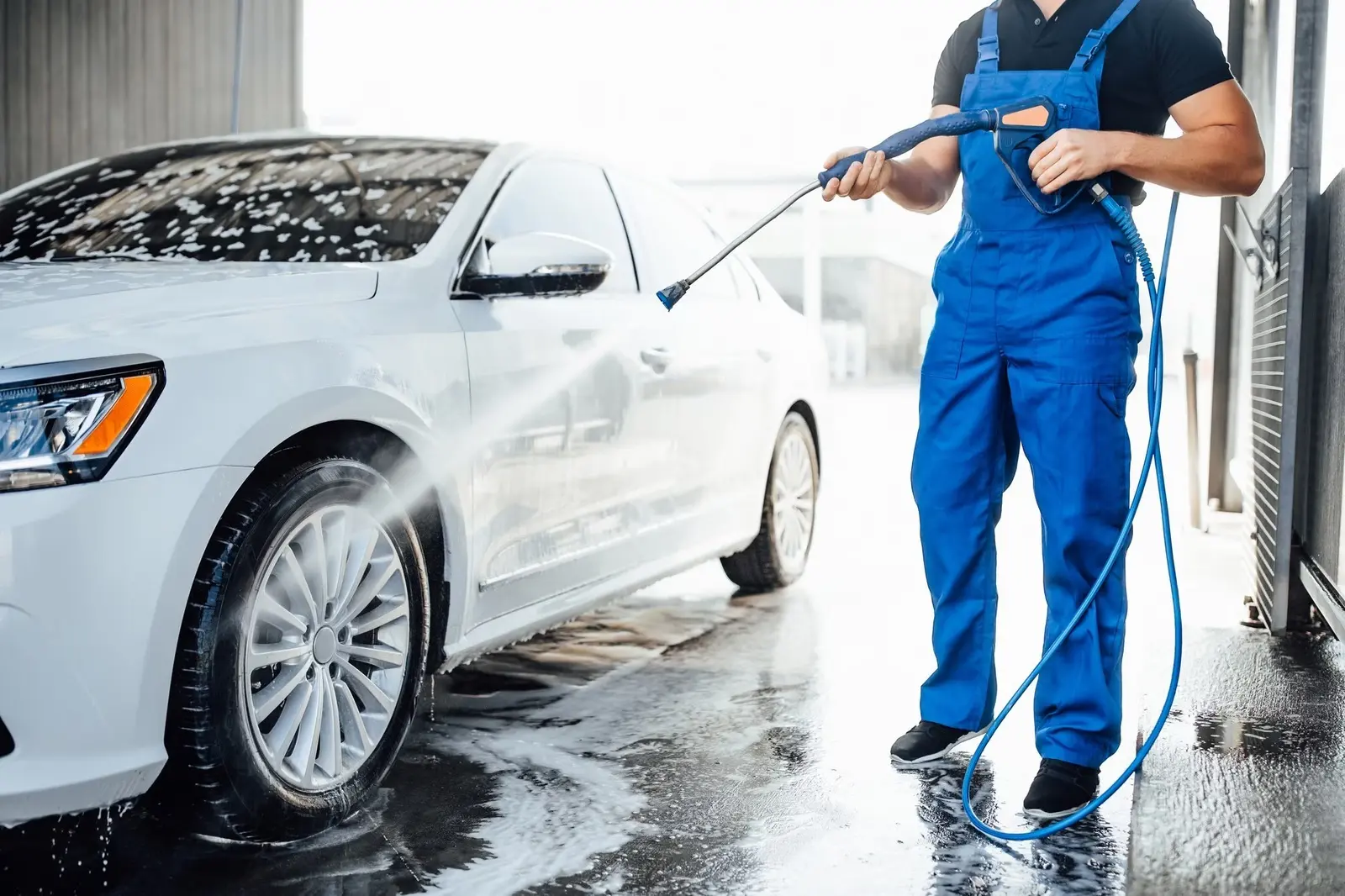 مقایسه گزینه‌های کارواش کولر گازی؛ چطور بهترین انتخاب را داشته باشیم؟