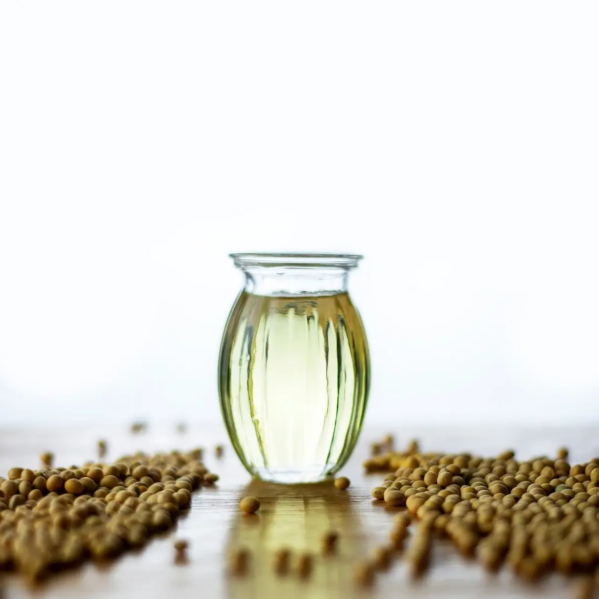 روغن گیاهی و حیوانی در بطری‌های بزرگ برای صادرات
