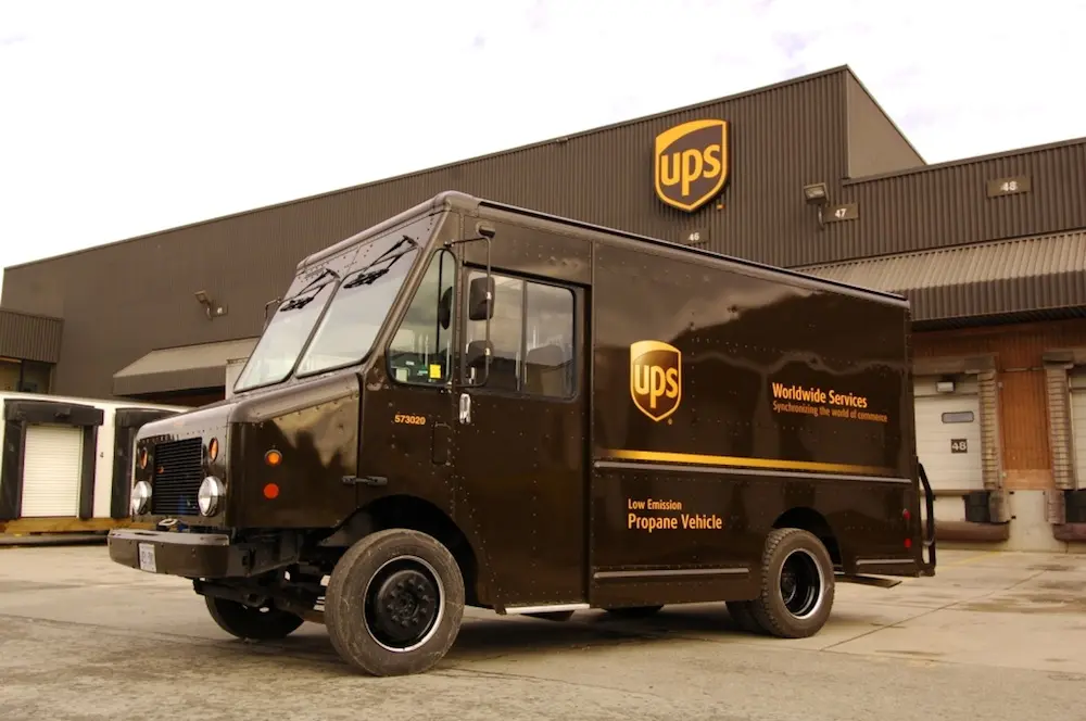 نمونهای از یک دستگاه UPS کوچک برای استفاده در سیستمهای امنیتی