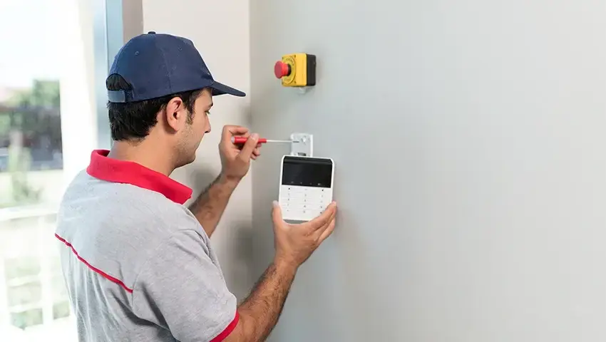 شغل نصاب سیستم اعلام حریق؛ مهم‌ترین نکات درباره شرایط ورود به بازار کار و مهارت‌های لازم
