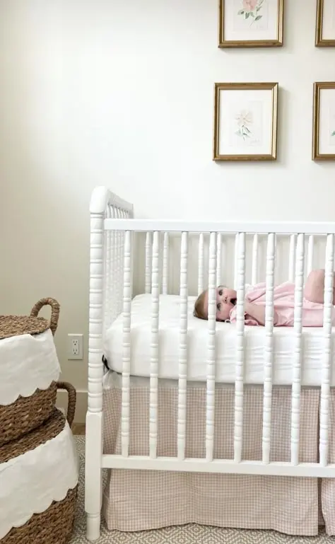 گهواره با طراحی مدرن و مواد ضد آلرژی