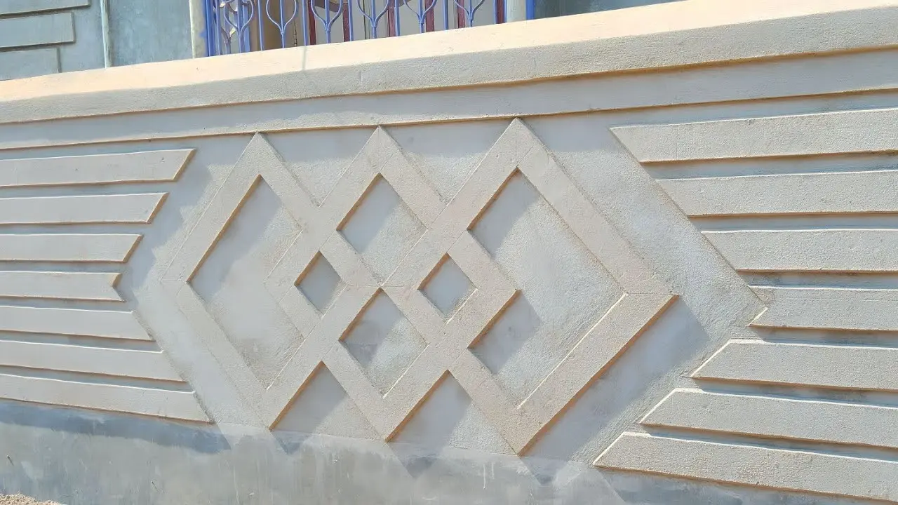 دیوار صاف و آماده رنگ‌آمیزی پس از اعمال گچ ساتن