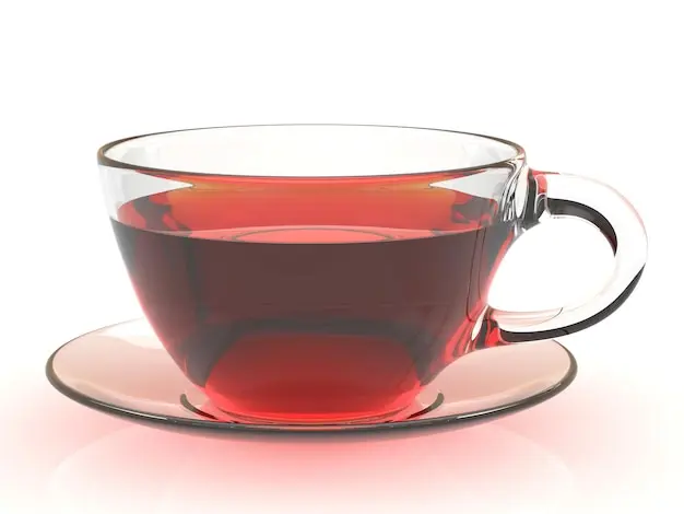 فنجان چای ایرانی با دود سبک و بوی خوش
