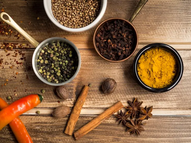 کدام جا ادویه‌ای انتخاب بهتری است؟ بررسی کامل و ساده